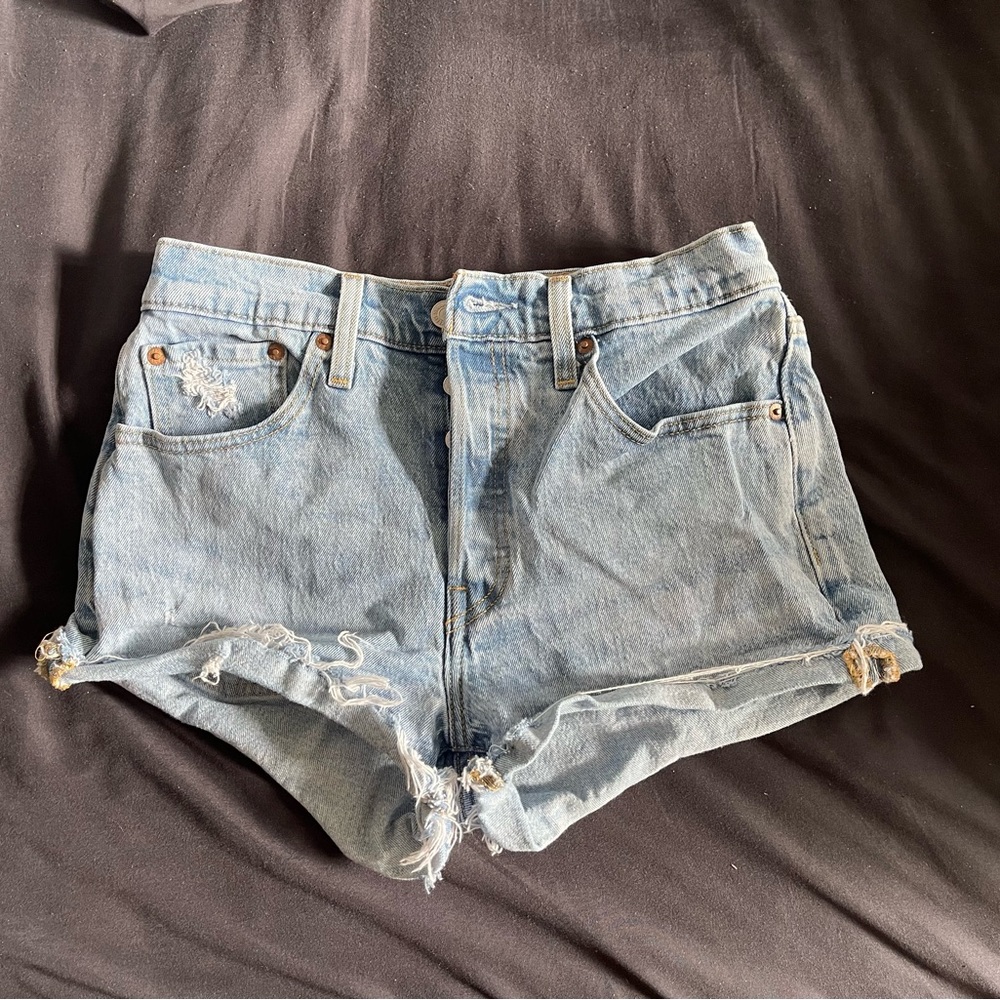 Levi’s shorts